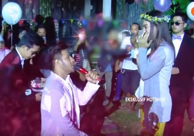 Eksklusif, Ammar Zoni Melamar Irish Bella di Lokasi Shooting